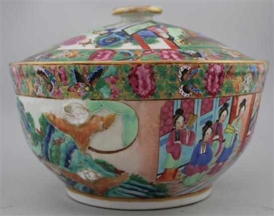 A Chinese Canton-decorated famille rose bowl and cover, c.1830, diam. 25cm, bowl lacking handle